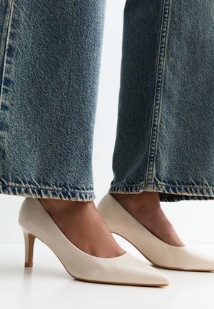 New Look PATENT COURT  - Klassieke pumps - off white