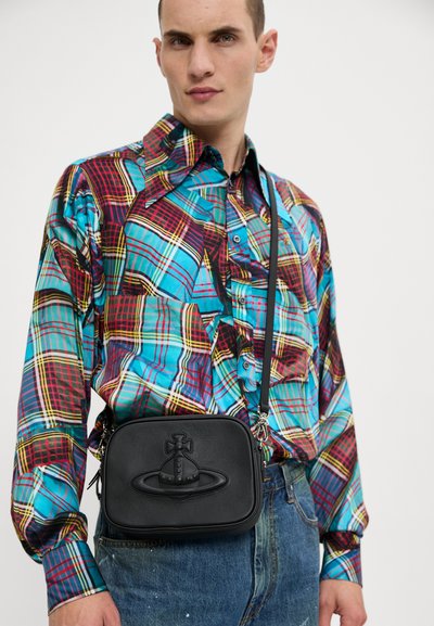 Vivienne Westwood ANNA CAMERA BAG UNISEX - Sac bandoulière - black