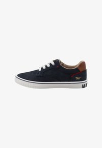 Sélectionné, navy