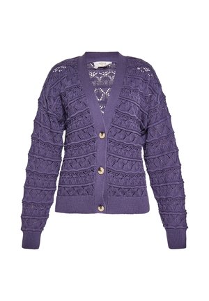 Violetti neulecardigan, jossa on avoin kuvio, V-mallinen kaula-aukko, napitus ja resorit. Kangas sisältää koristeellisia kuvioita.