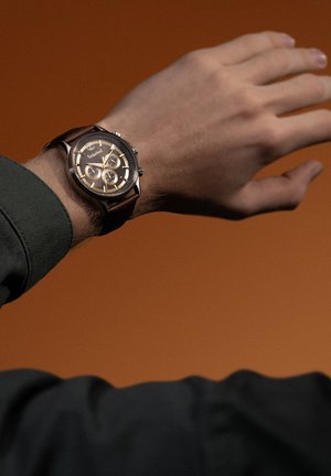 Timberland BERNARDSTON - Montre à aiguilles - brown and gold coloured