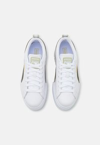 Puma MAYZE - Sapatilha de treino - white/dark green moss