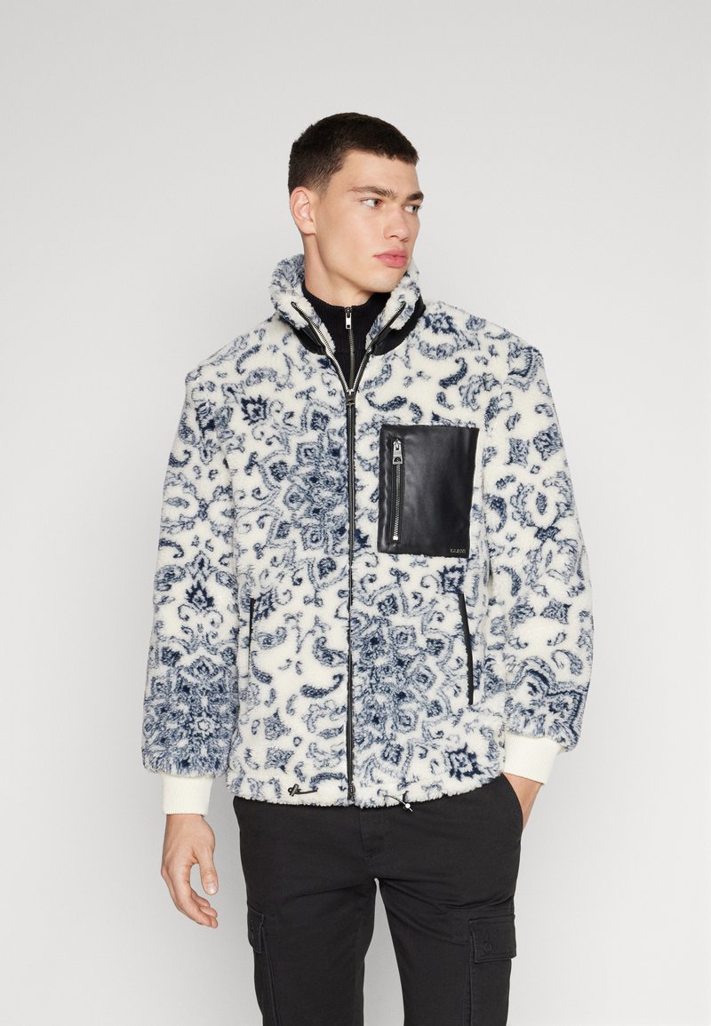 Guess SHERPA JACKET Jas white bandana combo/crème Zalando.nl