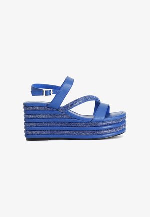 CAFèNOIR - Sandały na platformie