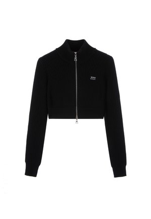 Black cropped sweater made of ribbed fabric, featuring a high neck, long sleeves, and a front zipper with a small logo detail.