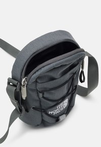 The North Face JESTER CROSSBODY UNISEX - Mala a tiracolo - grey dark heather/asphalt grey