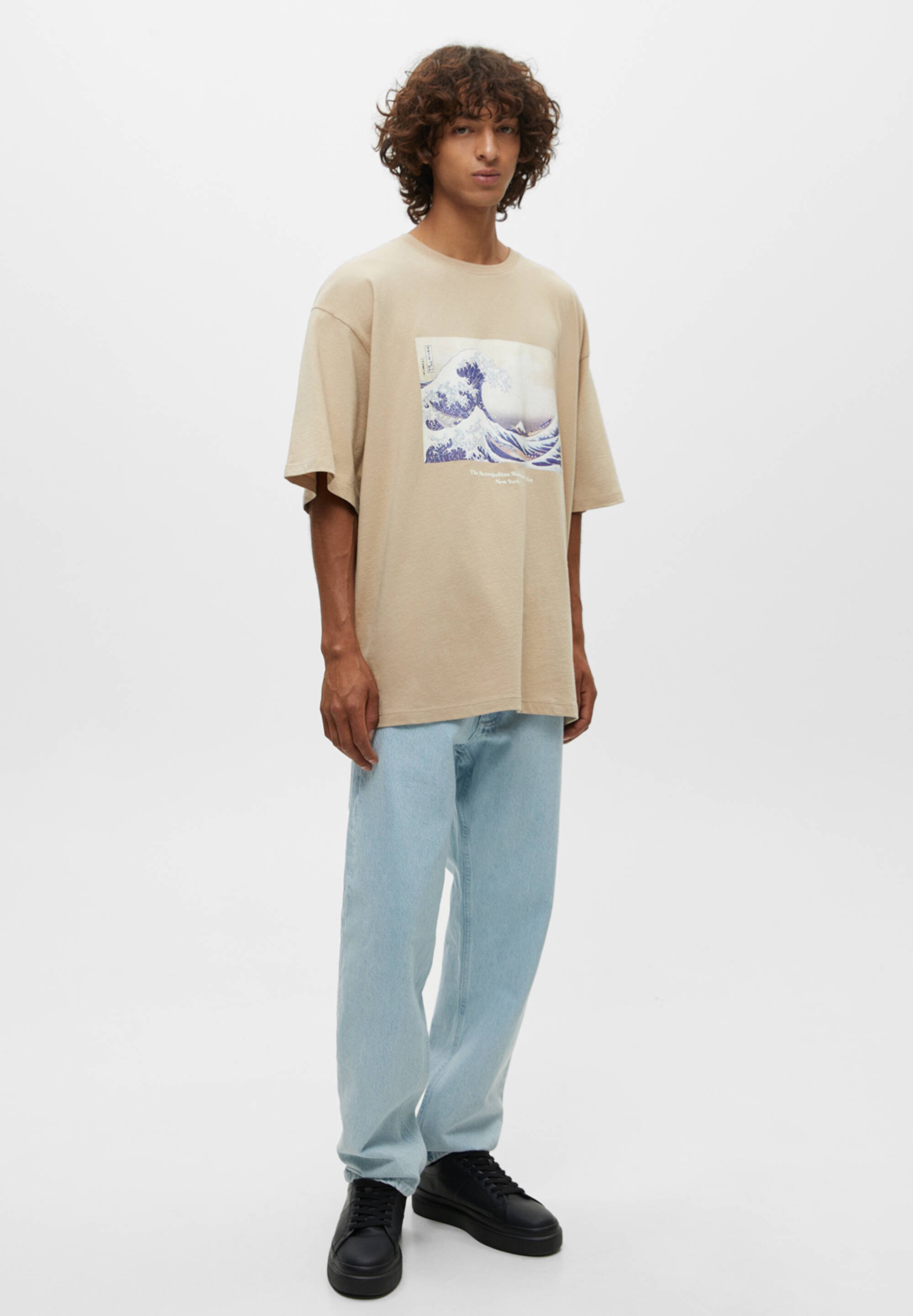 pull and bear brown t shirt