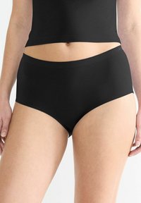 Schwarze, hochgeschnittene Unterwäsche aus glattem Stoff. Verfügt über ein nahtloses Design und einen breiten Bund für zusätzlichen Komfort. Keine sichtbare Markenkennzeichnung.