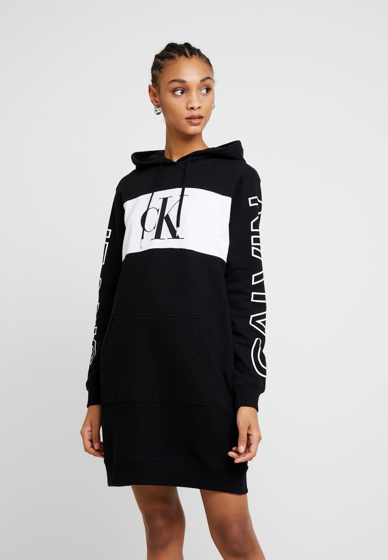 Calvin Klein Jeans BLOCKING STATEMENT LOGODRESS - Dnevna haljina - black