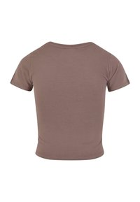 Brązowa, krótki rękaw, koszulka wykonana z miękkiej bawełny. Posiada okrągły dekolt oraz dopasowany krój, bez widocznych wzorów czy grafik.
