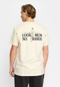 REVOLUTION APPLICATION - T-shirts print - offwhite