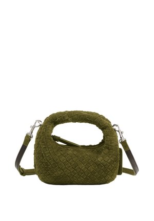 Olivgrüne, gewebte Wildlederhandtasche mit rundem Griff und verstellbarem Schultergurt. Sie verfügt über eine strukturierte Oberfläche und silberfarbene Hardware.