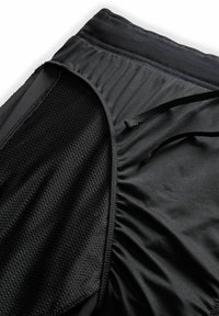 Nike Performance CHALLENGER FLASH - Pantalón corto de deporte - schwarz