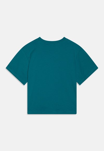 Teal cropped t-shirt, short sleeves, round neckline, soft cotton fabric, clean lines, no visible patterns, seamless back design.