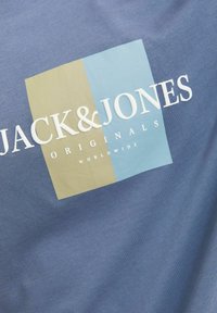 Jack & Jones GEDRUCKT RUNDHALS - T-shirt med print - nightshadow blue