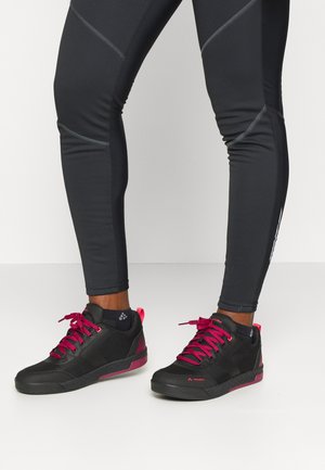 Cycling shoes - passion fruit