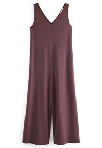 Combinaison sans manches bordeaux avec un décolleté en V, des jambes larges et un tissu doux et texturé. Présente une couture centrale et un matériel minimal.