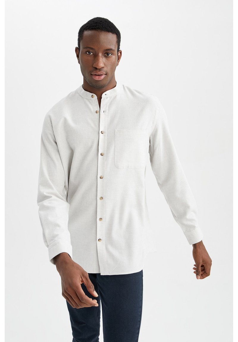 Herren Freizeithemden | DeFacto NEW REGULAR FIT Hemd grey/hellgrau - SQ23234 Herren Freizeithemden | DeFacto NEW REGULAR FIT Hemd grey/hellgrau - SQ23234