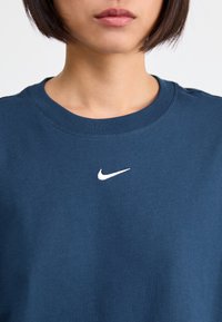 Nike Sportswear TEE - T-shirts - armory navy