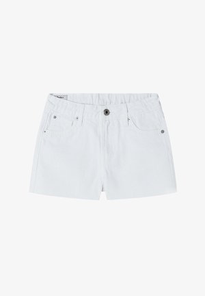 Short en denim blanc avec fermeture par bouton et zip, passants de ceinture et poches avant sécurisées par des rivets métalliques.
