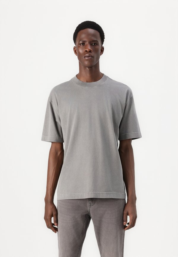 Boxy Heavyweight Washed Crew T-Shirt - Basic T-shirt - smoked pearl wash