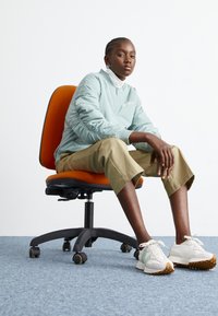 New Balance WS327 - Sneaker low - silver/moss