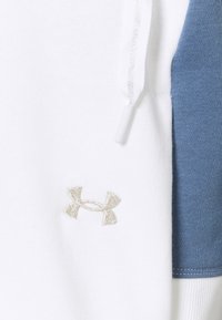 Under Armour Felpa con cappuccio - white