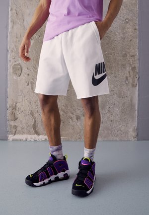 Nike Sportswear M NK CLUB ALUMNI HBR FT SHORT biały