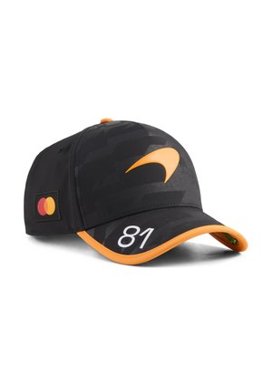Casquette de baseball noire et orange avec logo swoosh orange, numéro blanc 81 sur la visière et écusson du logo Mastercard sur le côté.