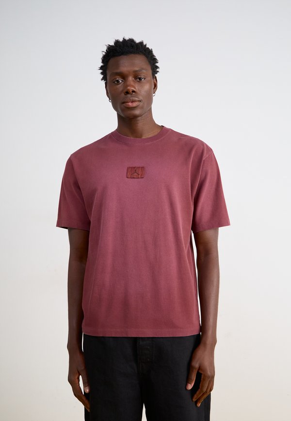 Basic T-shirt - dark pony