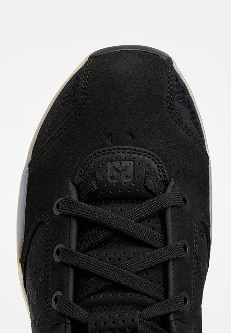 AIR JORDAN XXXIX RNWY