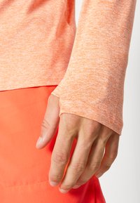 Nike Performance Camisola de manga comprida - orange trance arctic orange