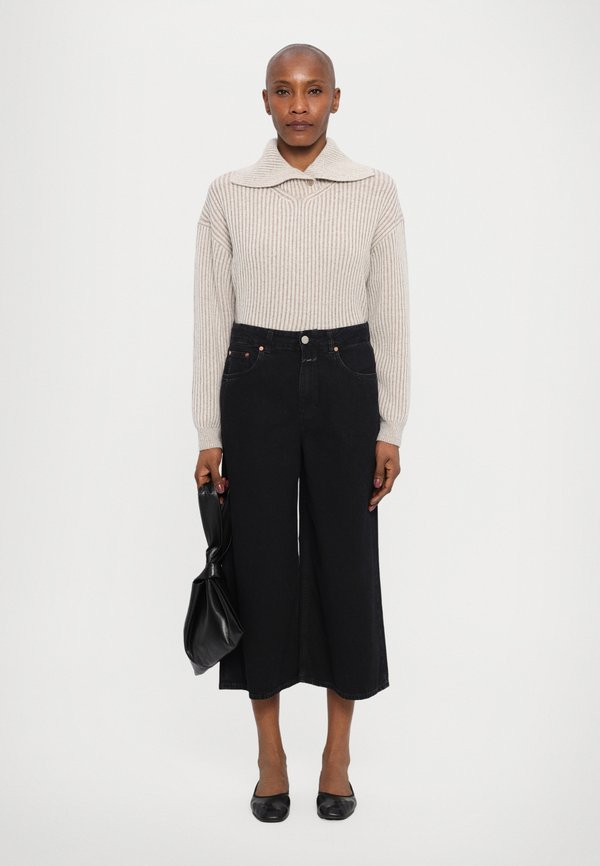 LYNA - Straight leg jeans2