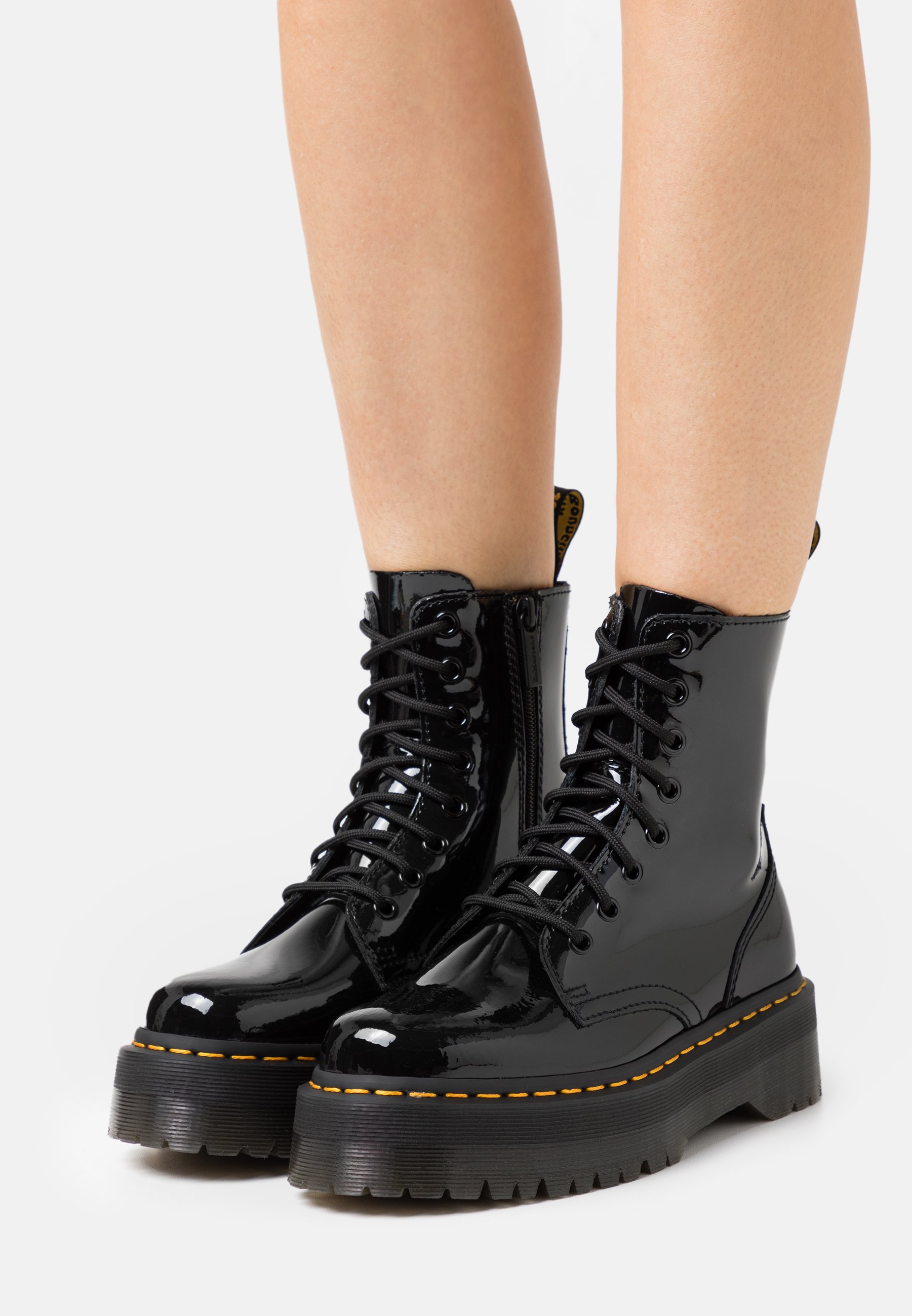 Ankle Boots Doc Martens Jadon Plateau Vegan Vegan Jadon II Boot Mono  Platforms In Black Martens