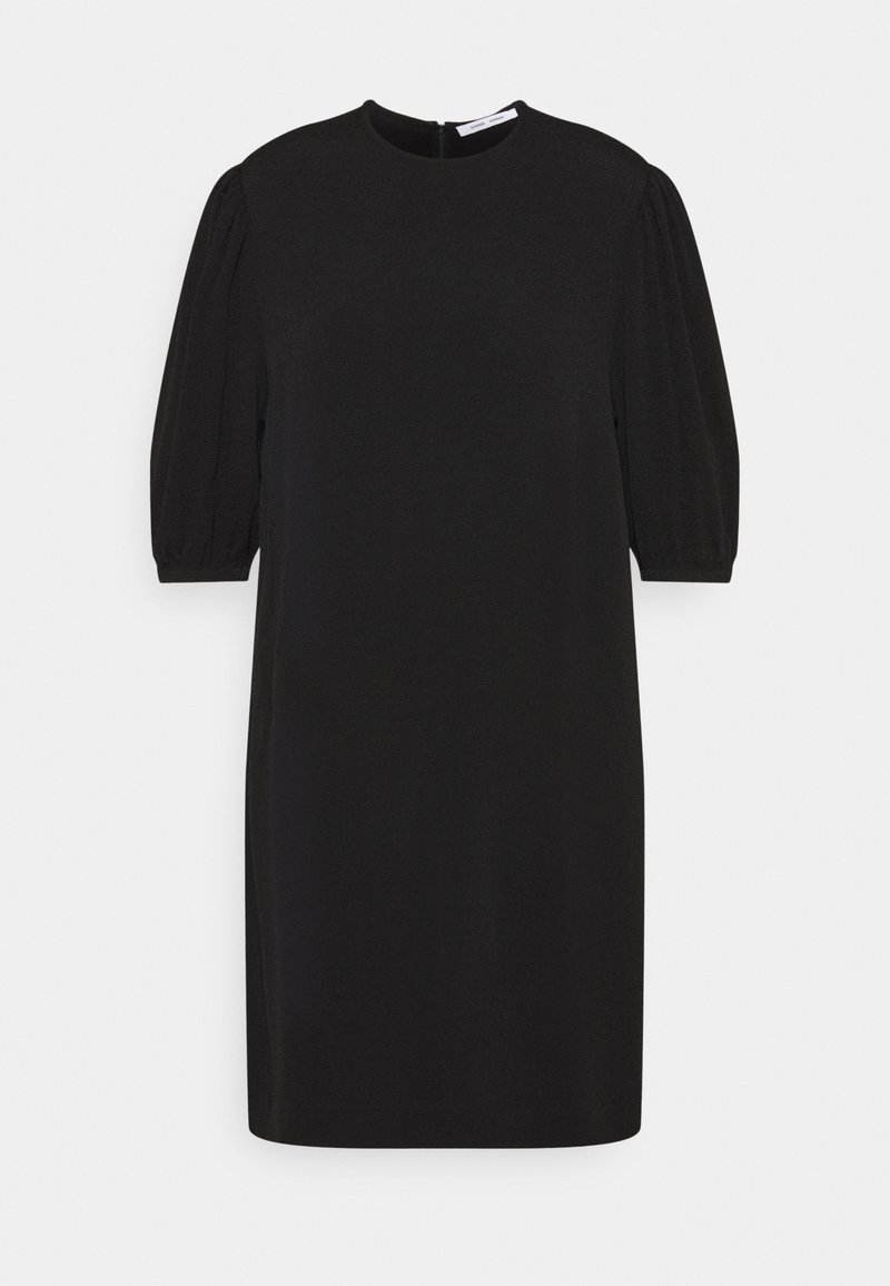 Robe noire avec un col rond, des manches courtes bouffantes et une silhouette droite. Fabriquée en tissu lisse avec un design minimal.