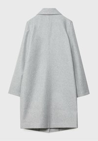 Grijs wollen jasje met een kraag, verlaagde schouders en een A-lijn silhouet. Glad textuur, halflang, met een middennaad aan de achterkant.