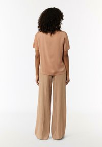 comma Bluse - sandstein