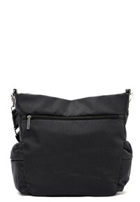 Borsa a spalla nera in nylon con una superficie testurizzata simile a rete. Caratterizzata da una tasca frontale con zip, una tracolla regolabile e una parte superiore arricciata per l'espansione.