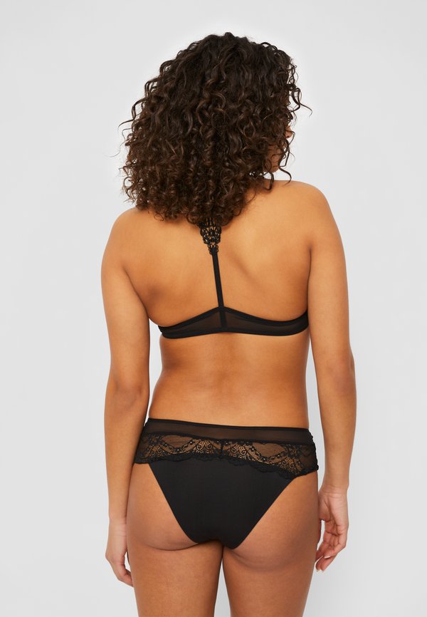 MELISSA - Push-up bra2