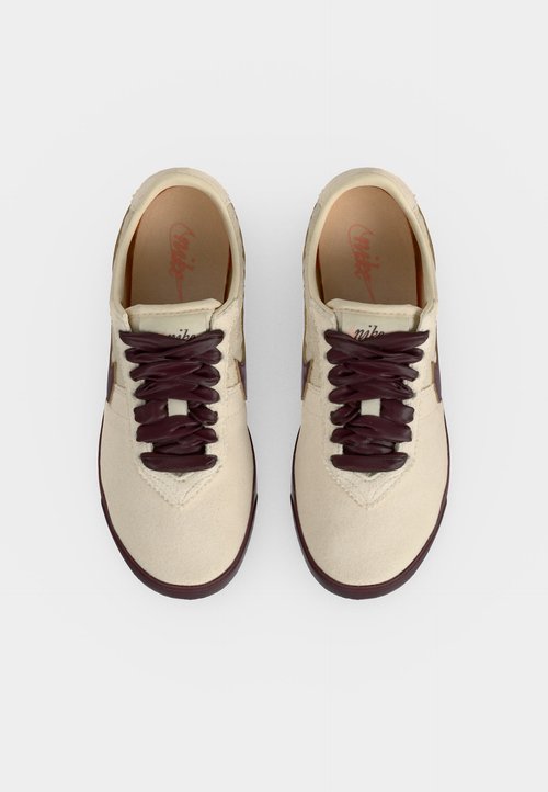 Nike Astrograbber Leather SE — photo 5