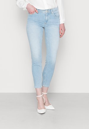 ALVA CROPPPED - Jeansy Slim Fit - multi/bleached cobalt blue