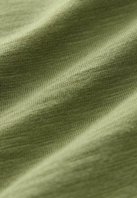 Thumbnail Image 3