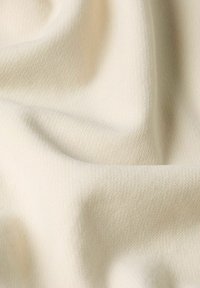 Thumbnail Image 6