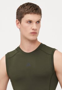adidas Performance TEE - Tops - night cargo