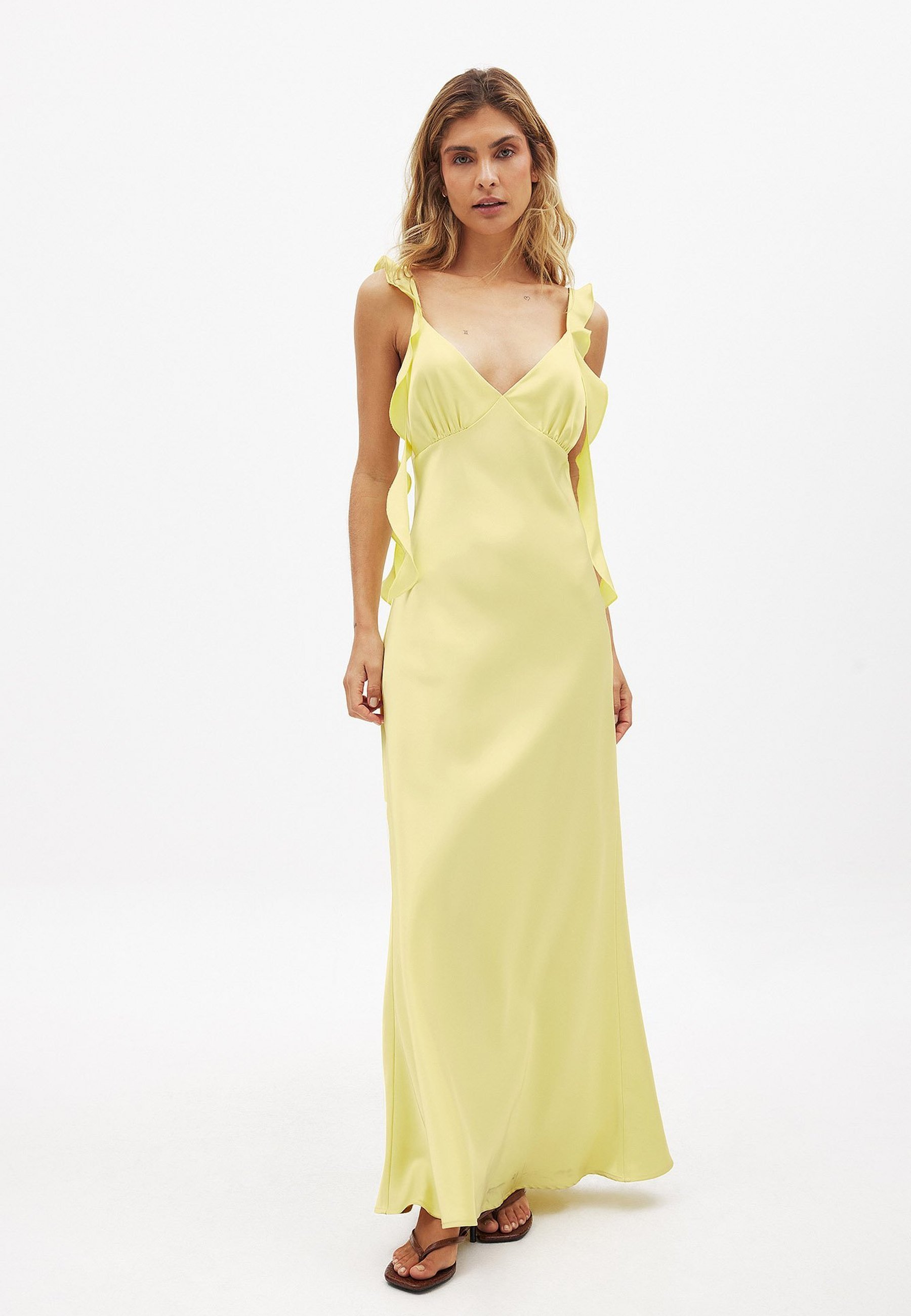 NA-KD RUFFLE SHOULDER - Maxi dress - yellow - Zalando