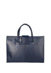 Sac fourre-tout en cuir bleu marine avec deux poignées supérieures, de forme rectangulaire, texture lisse et un onglet de fermeture central. Design minimaliste sans matériel visible.