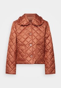 Pikowana, rdzawa kurtka z falbankowym kołnierzem, guzikami z przodu i dwoma bocznymi kieszeniami; posiada gładką, błyszczącą fakturę.