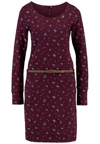 Langärmliges Kleid in dunklem Burgunderrot mit einem floralen Muster in Grün und Pink. Es hat einen runden Ausschnitt und einen geflochtenen braunen Gürtel in der Taille.