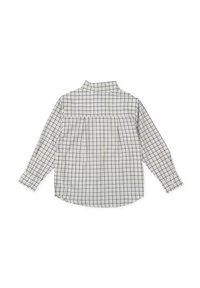 Camisa de manga larga en blanco con un patrón de cuadros en azul marino y verde, que presenta un cuello alto, pliegue en la parte posterior y puños abotonados.