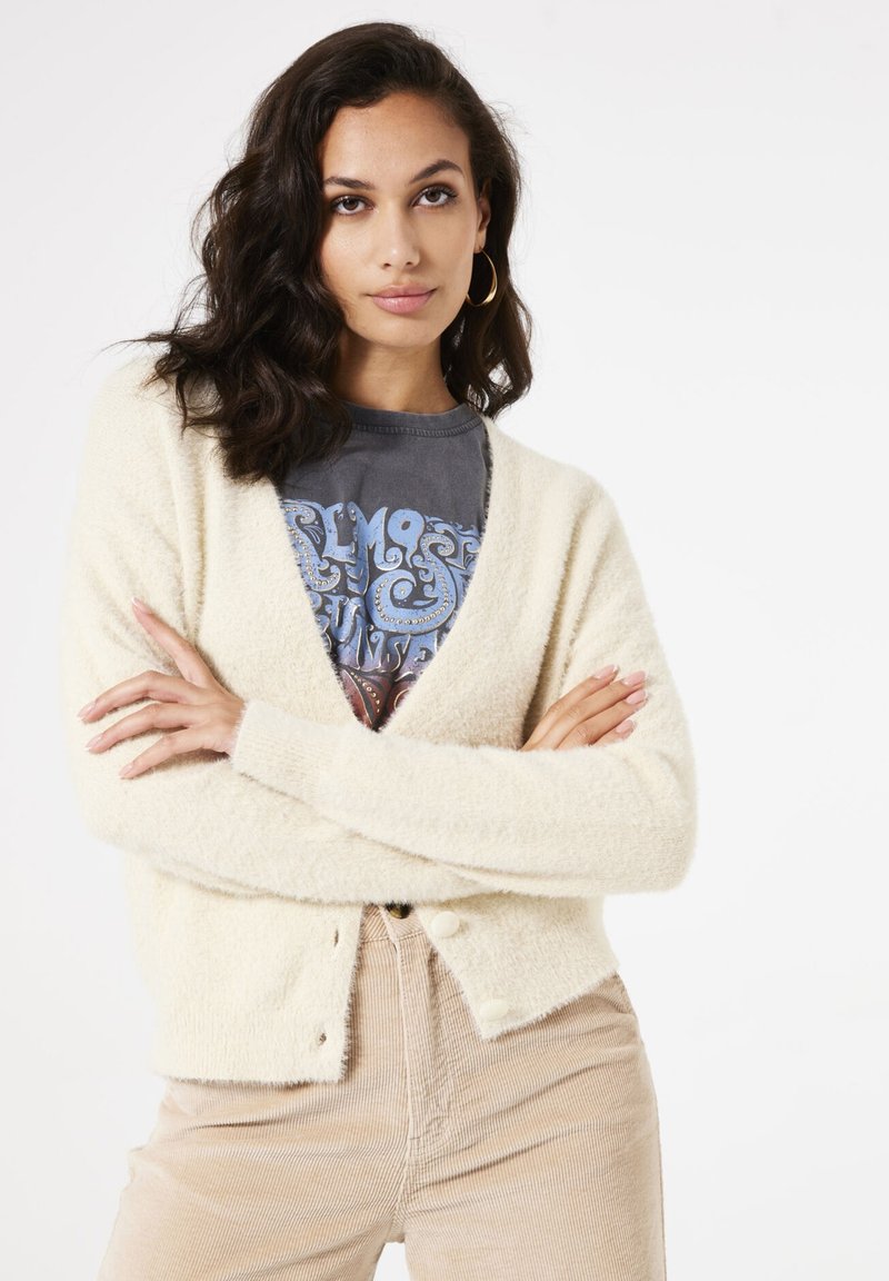 Garcia Vest - whitecap